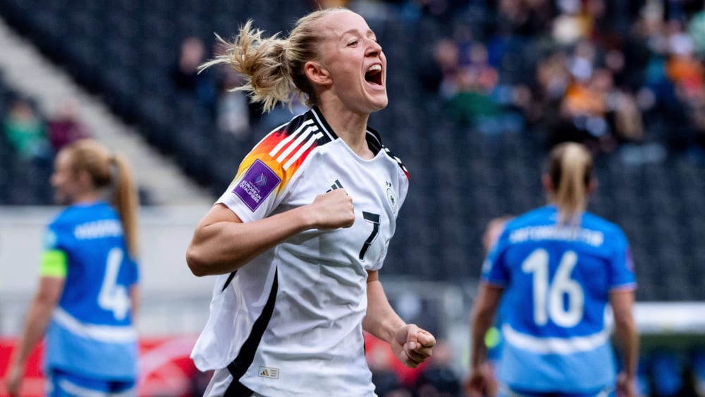 Dank Schüllers Doppelpack: DFB-Frauen schlagen Island