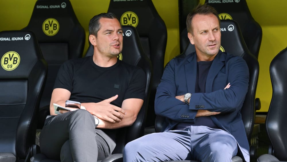 Ex-Kollegen: Marcel Schäfer (links) ist in Wolfsburg Vergangenheit, aktuell hat Sportdirektor Sebastian Schindzielorz das Sagen.