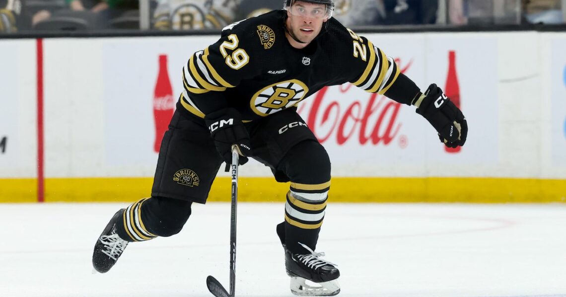 Bruins Vs. Leafs Preview With Andrew Raycroft. Plus, NFL Draft Preview With Danny Kelly.