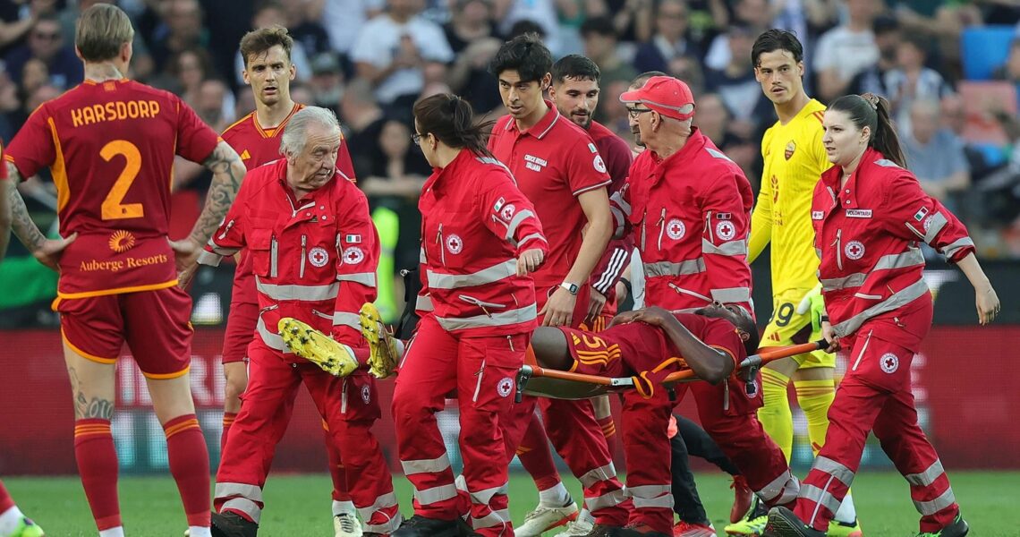 Udinese v Roma abandoned after Ndicka collapses during match