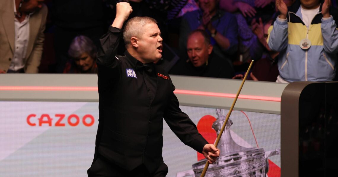 Watch Milkins emulate Ebdon with wild reaction after ’emotional’ win over Pang