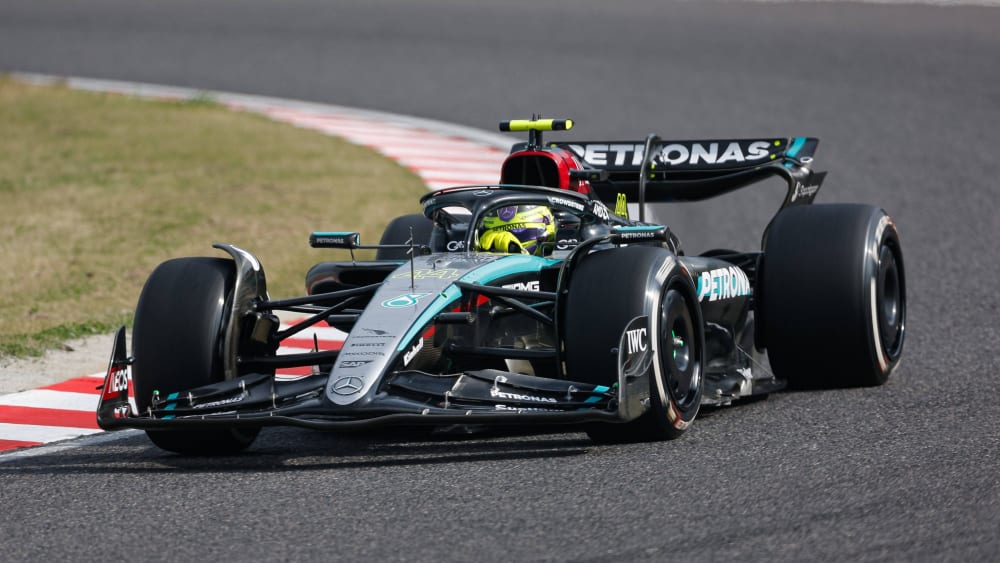 Rekordweltmeister Lewis Hamilton fährt im Mercedes nur hinterher.