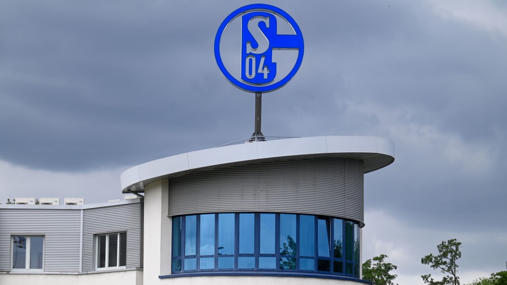 Schalke müsste bei Abstieg in die 3. Liga Bedingungen erfüllen