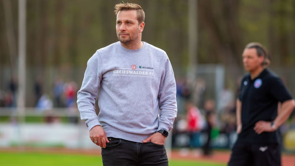 Hat ein erfolgreiches erstes Jahr mit dem Greifswalder FC hinter sich: Trainer Lars Fuchs