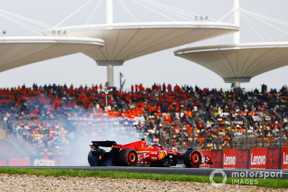 Carlos Sainz, Ferrari SF-24, spins