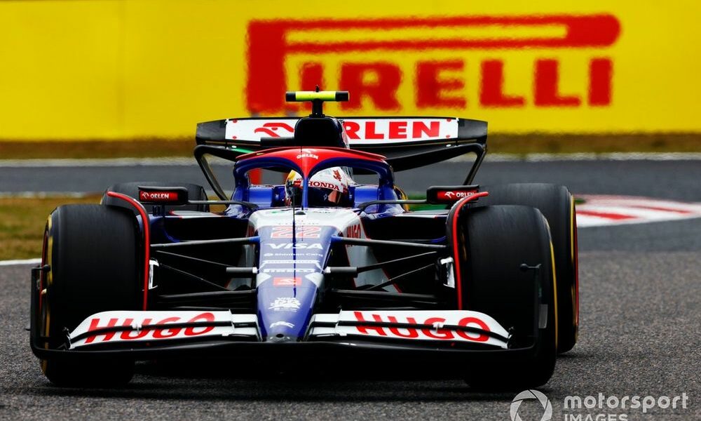 F1 Japanese GP: Piastri tops damp FP2 for McLaren