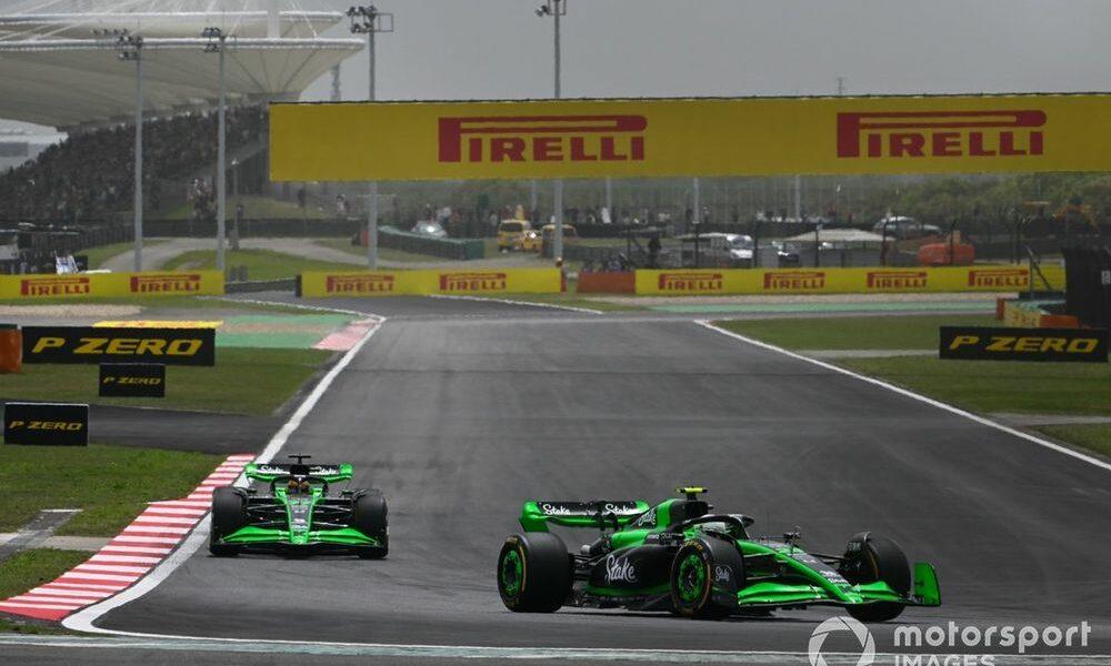 F1 Chinese GP: Stroll leads FP1 as small fire causes early red flag