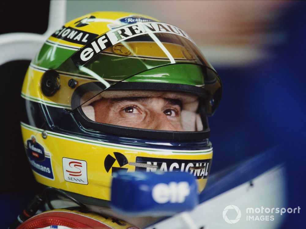 Senna continued with the business of preparing for the race as normal after speaking to Watkins at the scene of Ratzenberger's crash