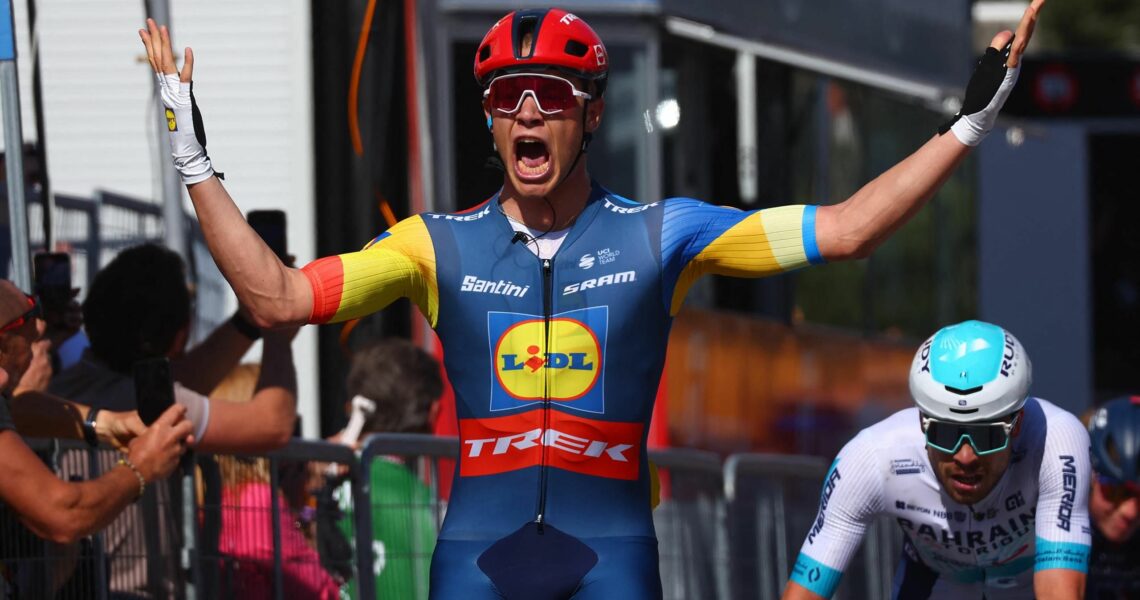 Milan wins Stage 4 with stunning sprint as Ganna foiled, Pogacar keeps pink