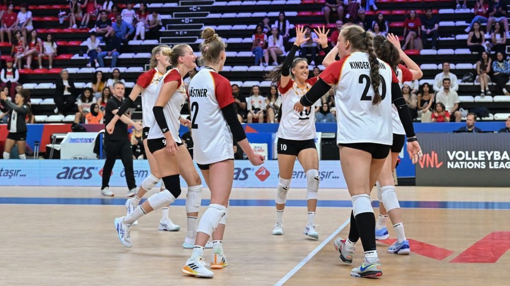 Die deutschen Volleyballerinnen jubelten gegen Frankreich.