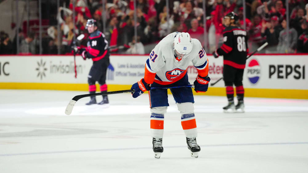 Playoff-Aus unter bitteren Umständen: Für Kyle Palmieri und die New York Islanders ist die NHL-Saison vorbei.