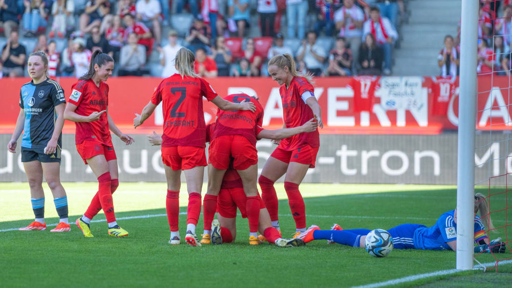 Die Frauen des FC Bayern München ließen gegen den 1. FC Nürnberg im letztem Heimspiel der Saison nichts anbrennen.