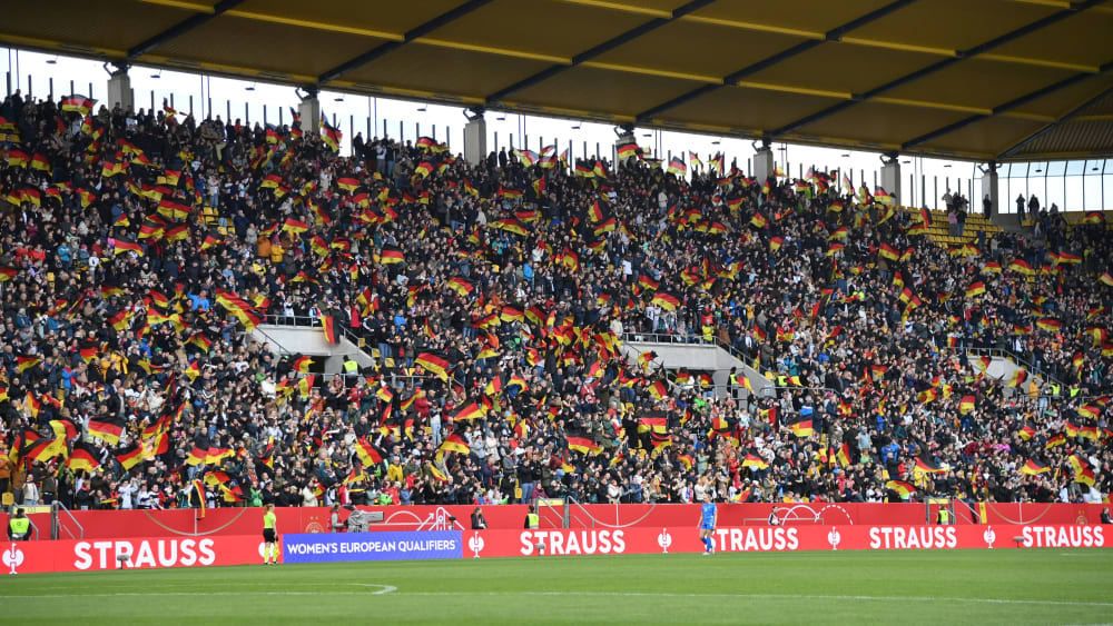 WM-Party auf deutschen Rängen im Jahr 2027? Die Chancen stehen laut einem Bericht nicht allzu gut.