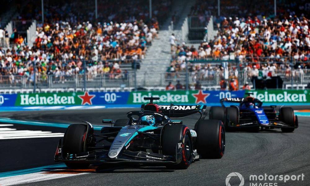Russell: Mercedes went too far in trying to solve last year’s F1 problems