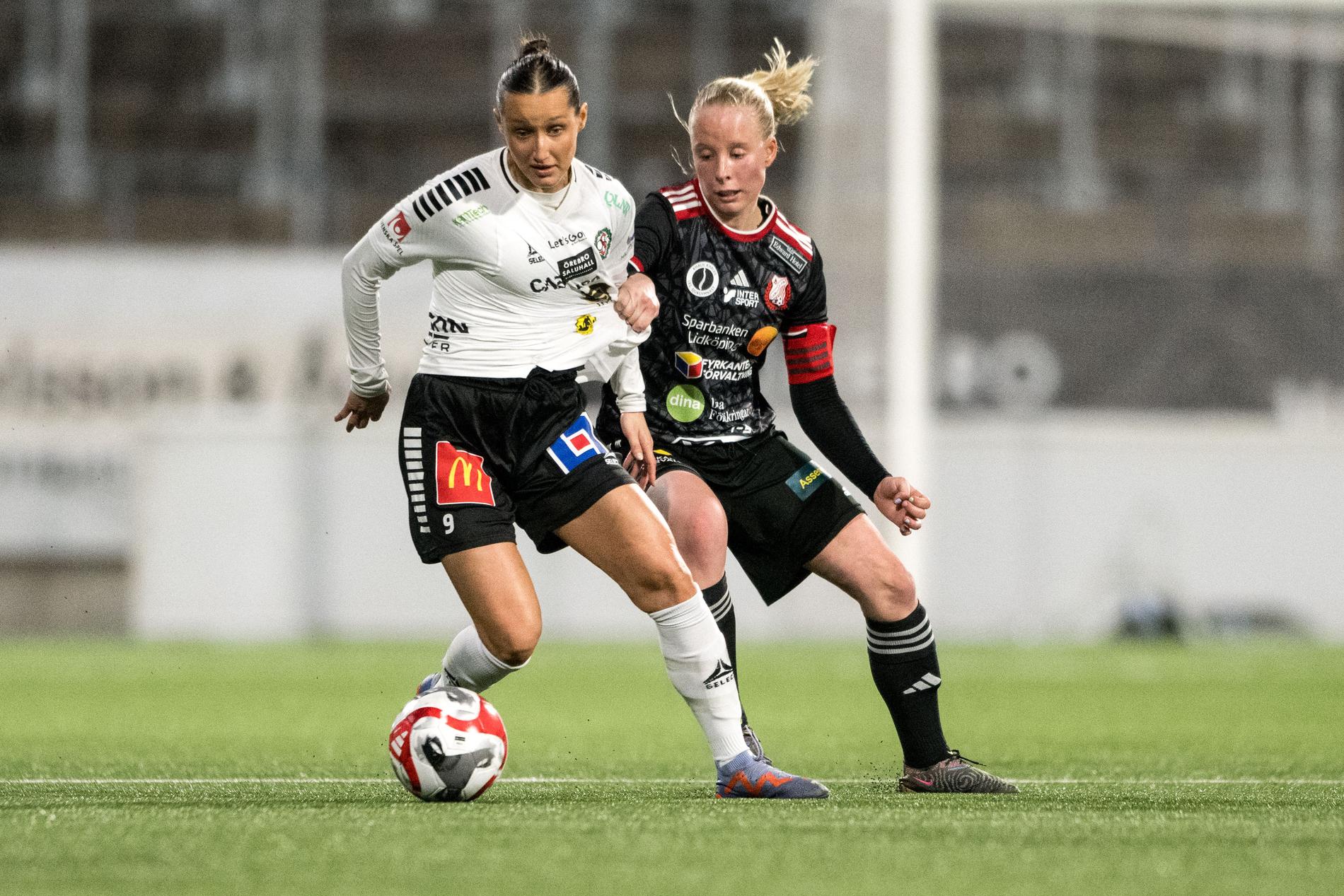 Örebro SK:s  Emilia Andersson (till vänster).