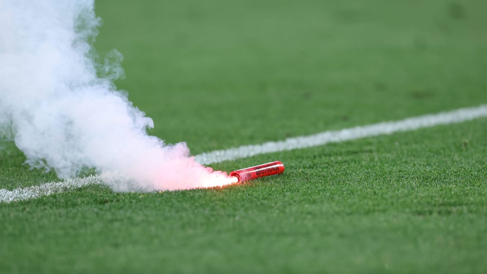“Schafft schöne Athmosphäre”: Pyrotechnik im norwegischen Profifußball erlaubt