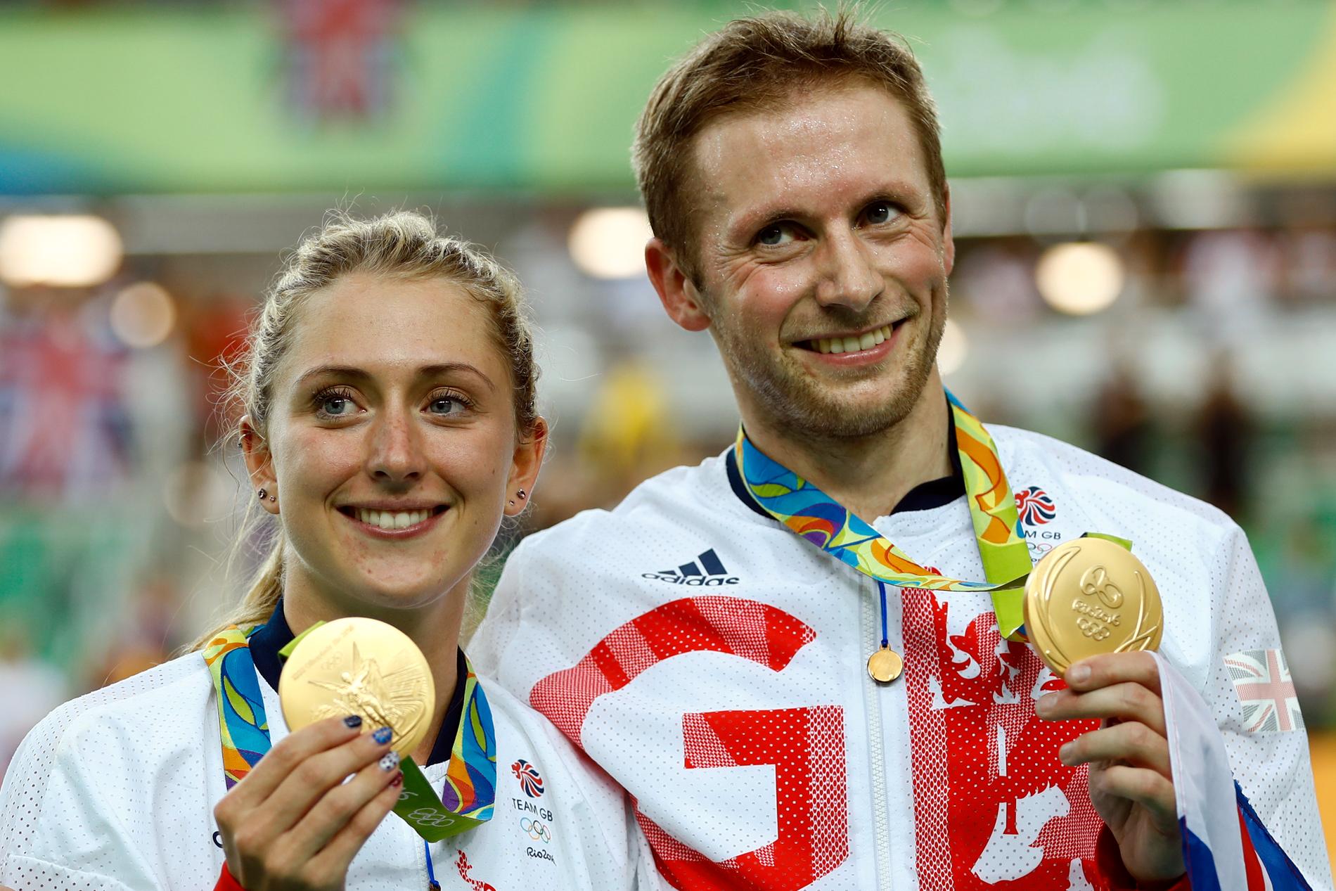 Laura (hette då Trott) och Jason Kenny med OS-guld i Rio de Janeiro 2016.