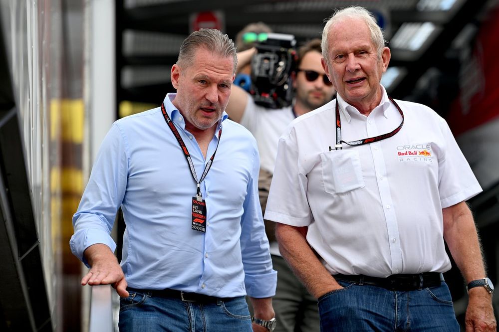 Jos Verstappen, Dr. Helmut Marko, Consultant, Red Bull Racing