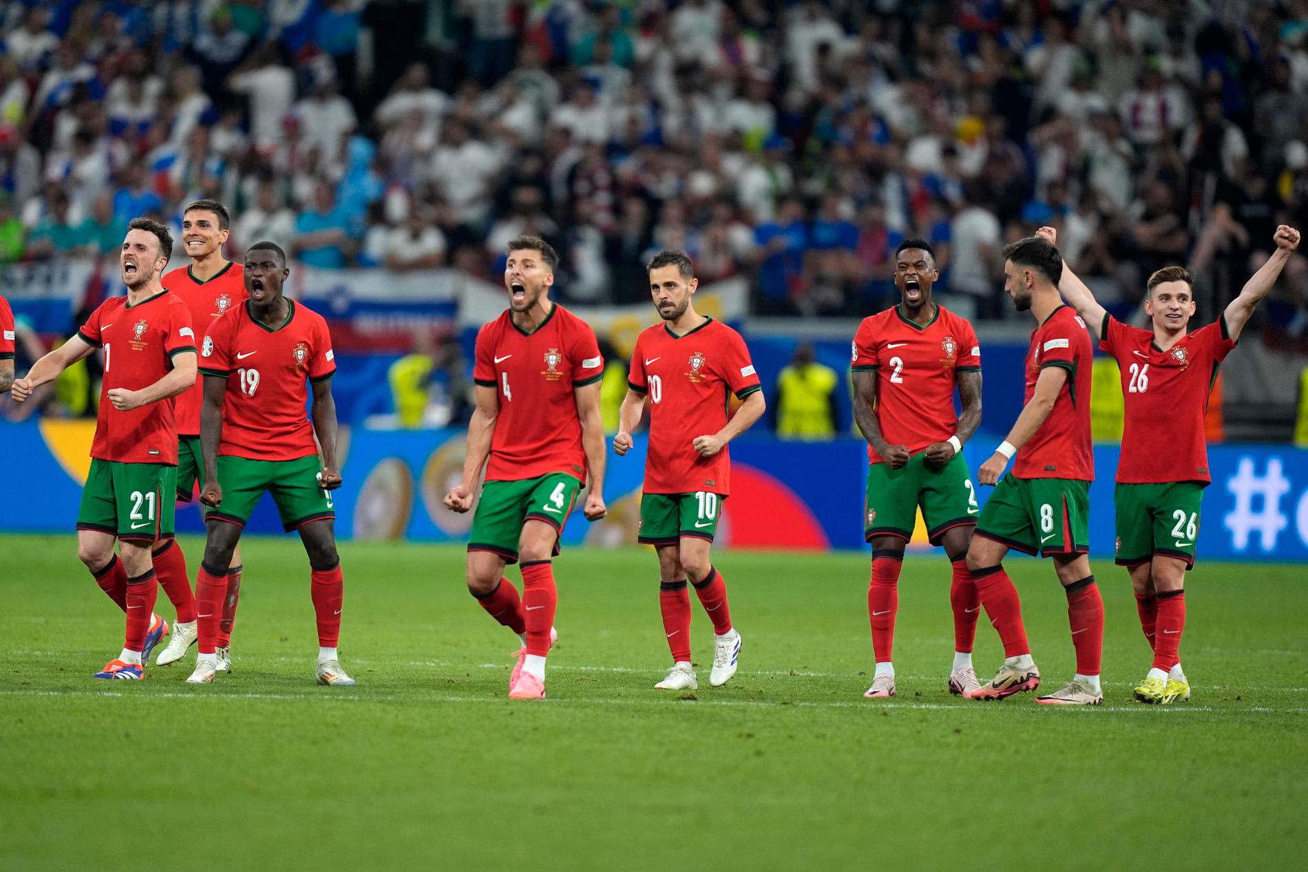 Portugal firar segern mot Slovenien